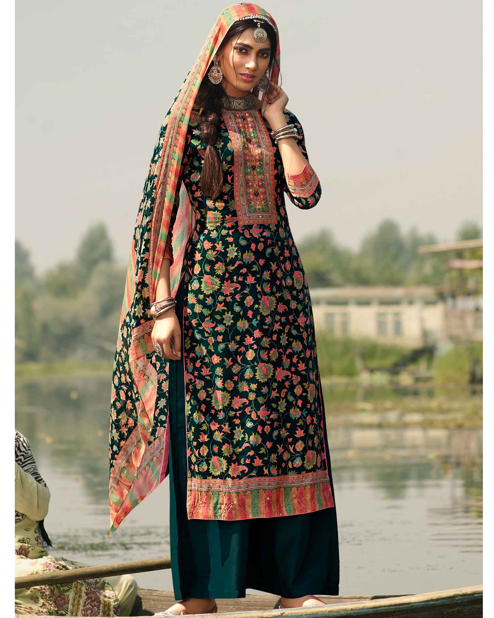 Green Pashmina Printed Unstitched Dress Material 