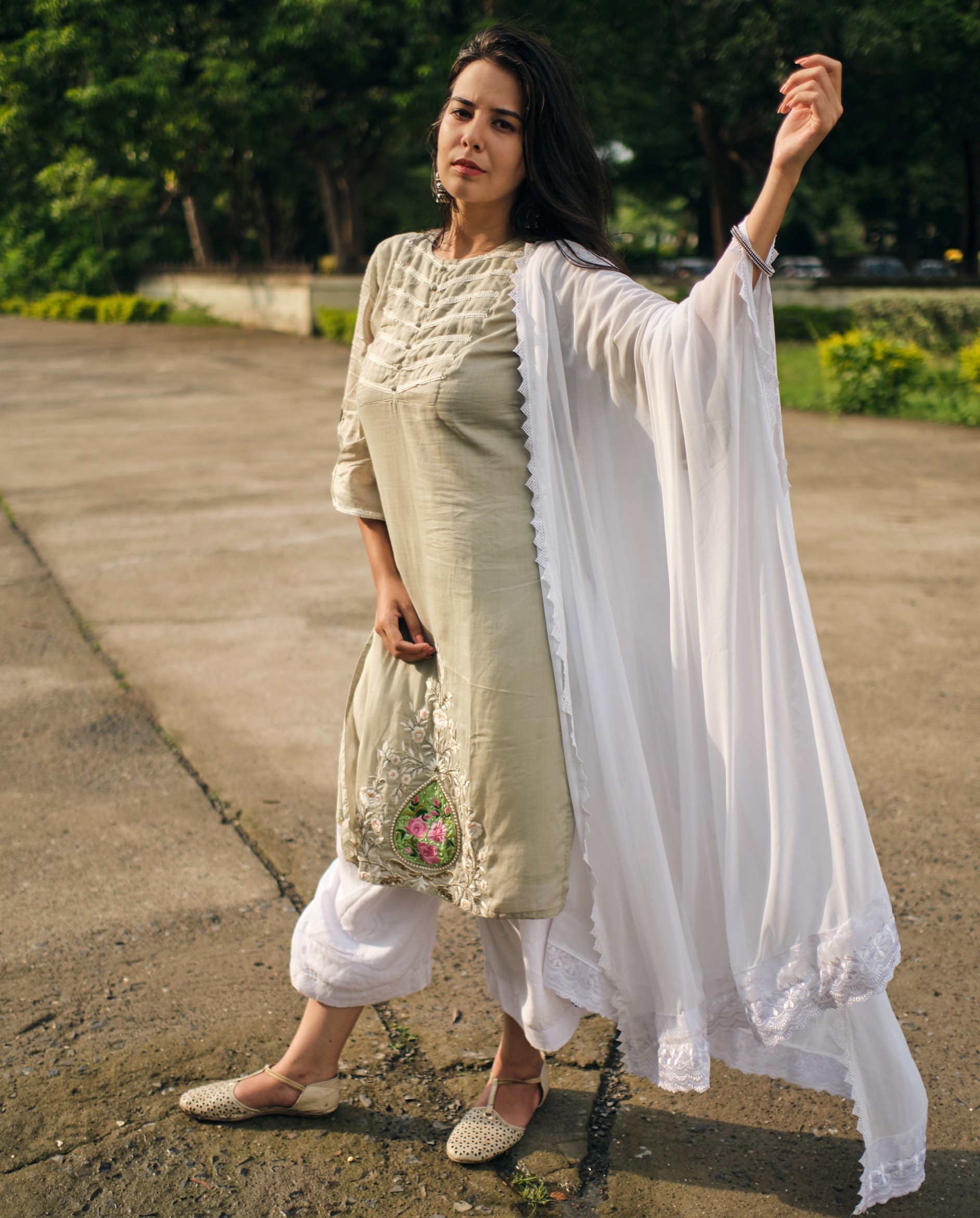 Cream Handwork Kurta set with Dupatta